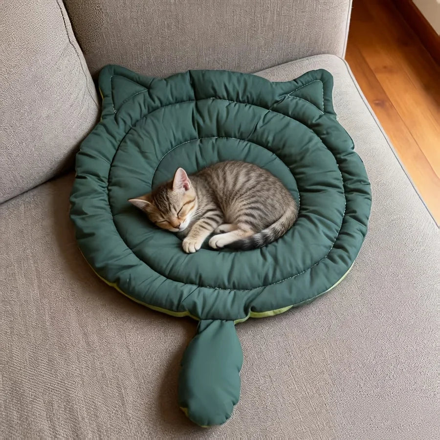Cama de Pelúcia Fofa para Gatos 1pc, Colchonete em Formato de Gato, Macio, Respirável e Lavável para Gatos e Cães, Uso em Todas as Estações