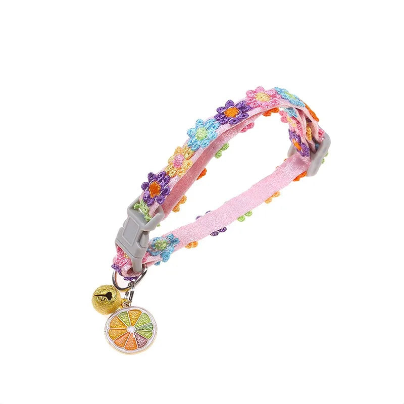 Coleira para Animais de Estimação com Sino, Estampa de Patas Colorida, Ajustável, para Cães, Filhotes e Gatos, Acessório de Segurança com Sino, Colar para Pets