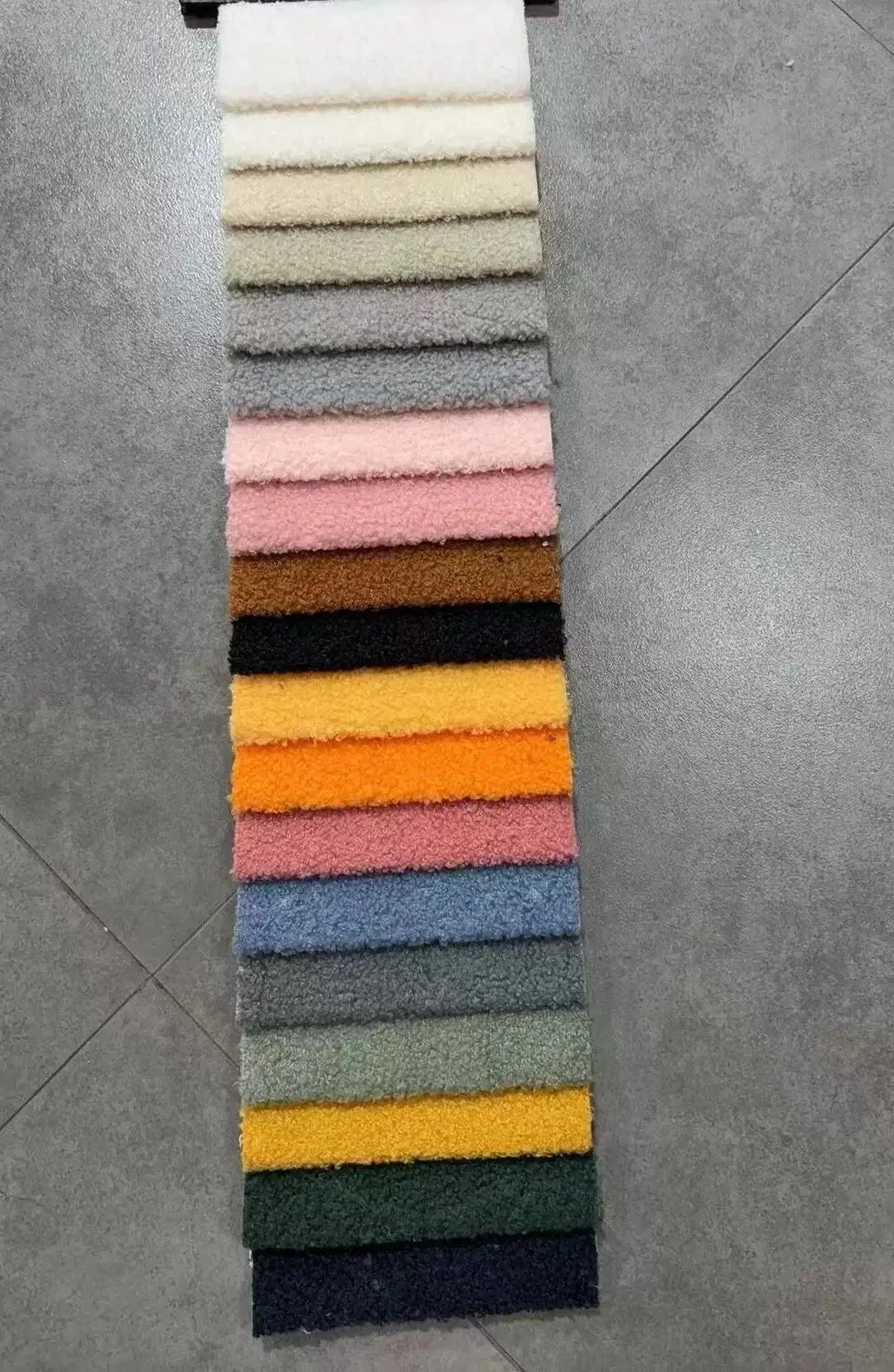 Any Size Custom Compressed Fabric Sofa Hand Tufted Design Integrated Sponge Roll Pack Shipping Multiple Color Living Room Bedroo