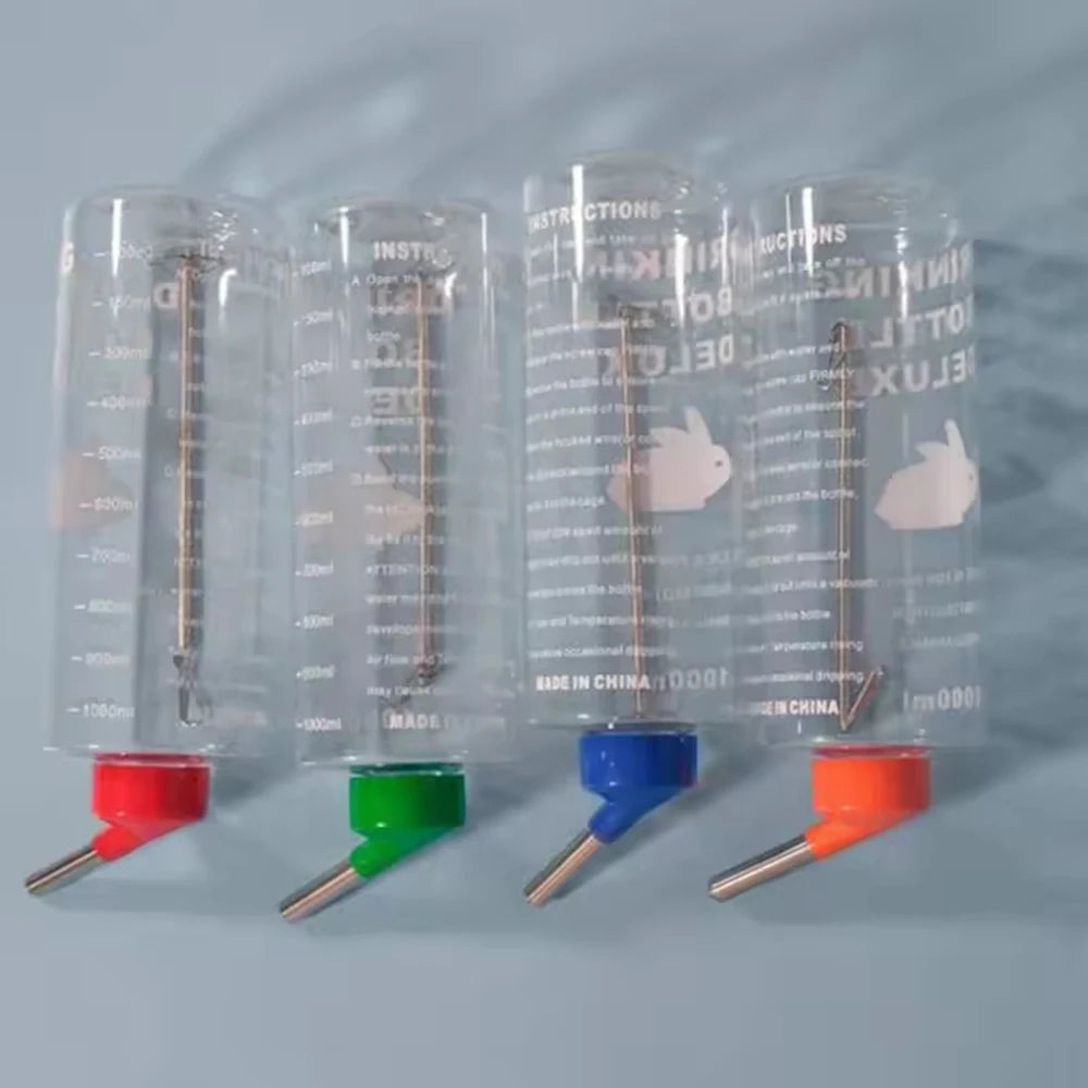 1000ml cor aleatória pequenos animais bebedor auto beber garrafa de água pendurável para coelho cobaia papagaio coelho alimentador