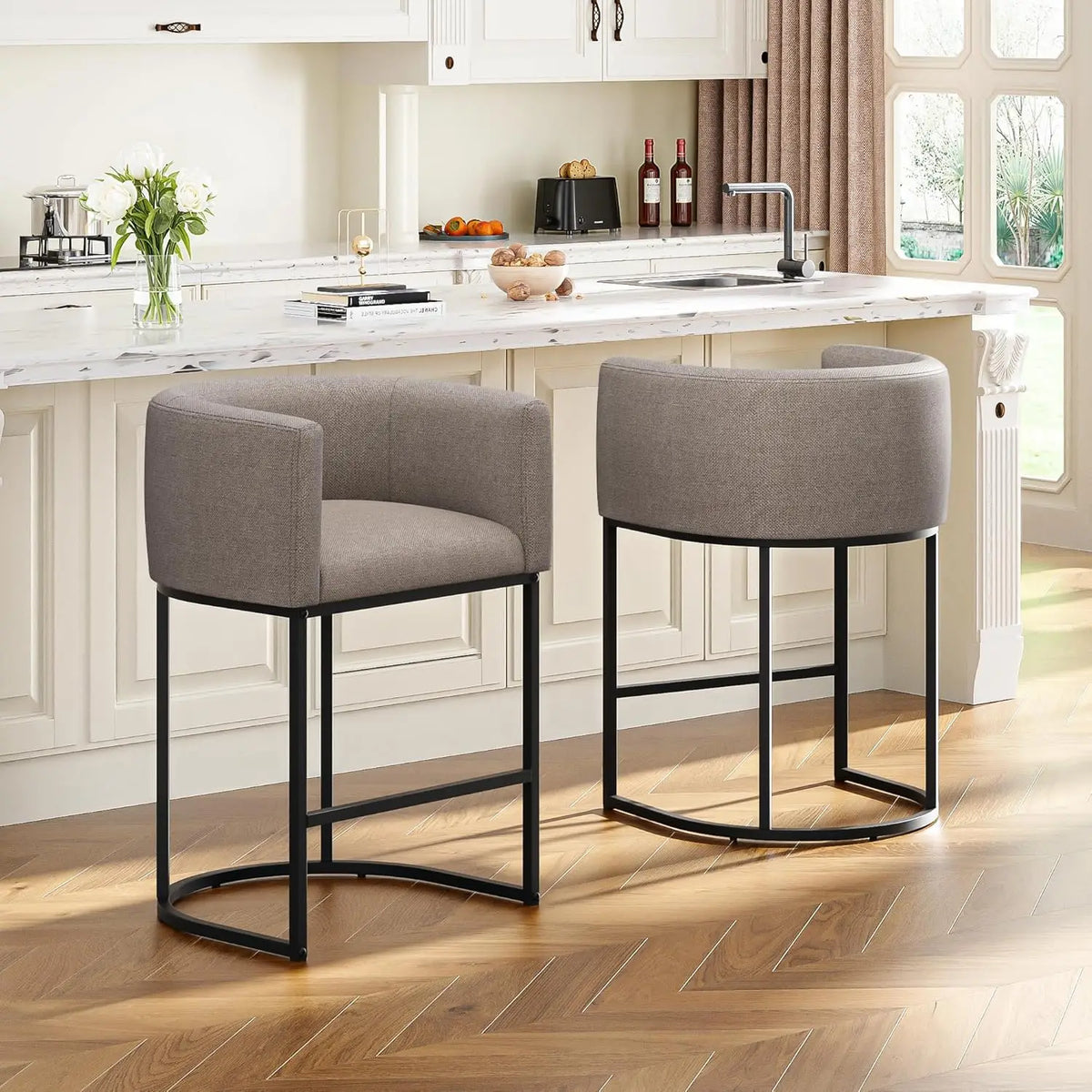 Conjunto de 3 Banquetas de Bar em Linho com 26'' de Altura, Design Moderno com Encosto e Braços, Personalizável