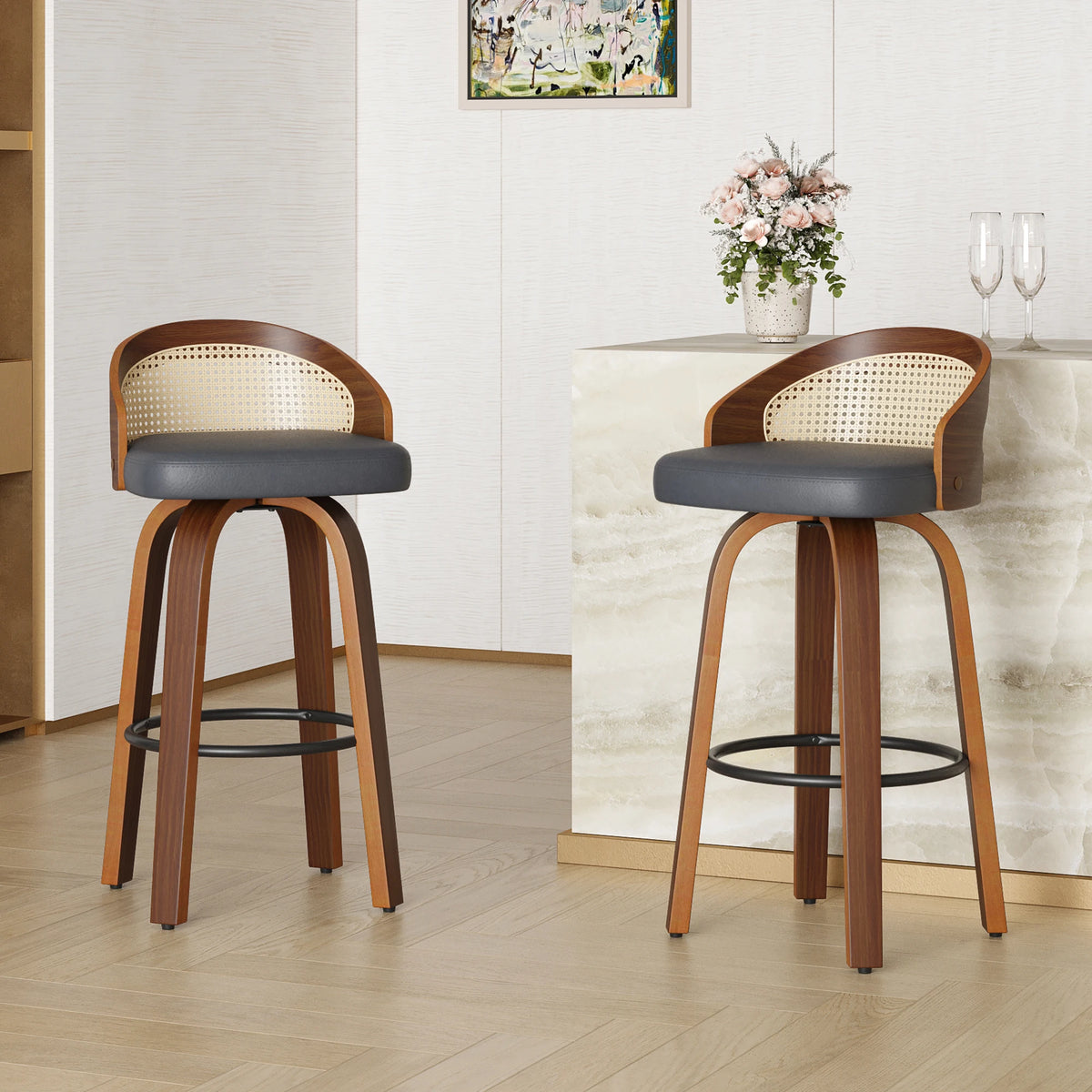 Conjunto de 2 Banquetas Giratórias, Estrutura Moderna em Madeira com Encosto de Rattan, Assento em Couro PU para Balcão de Cozinha, Mesa de Bar