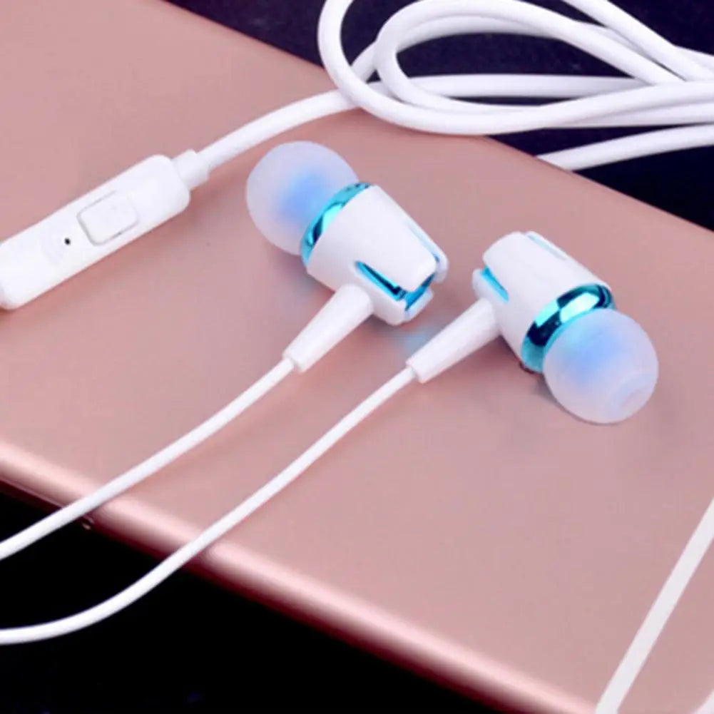 Universal Wired Headset for XiaomiHuawei Mobile Phone 3.5mm Wiredcontrol tuning Call Listening to Music in-ear with Microphone
