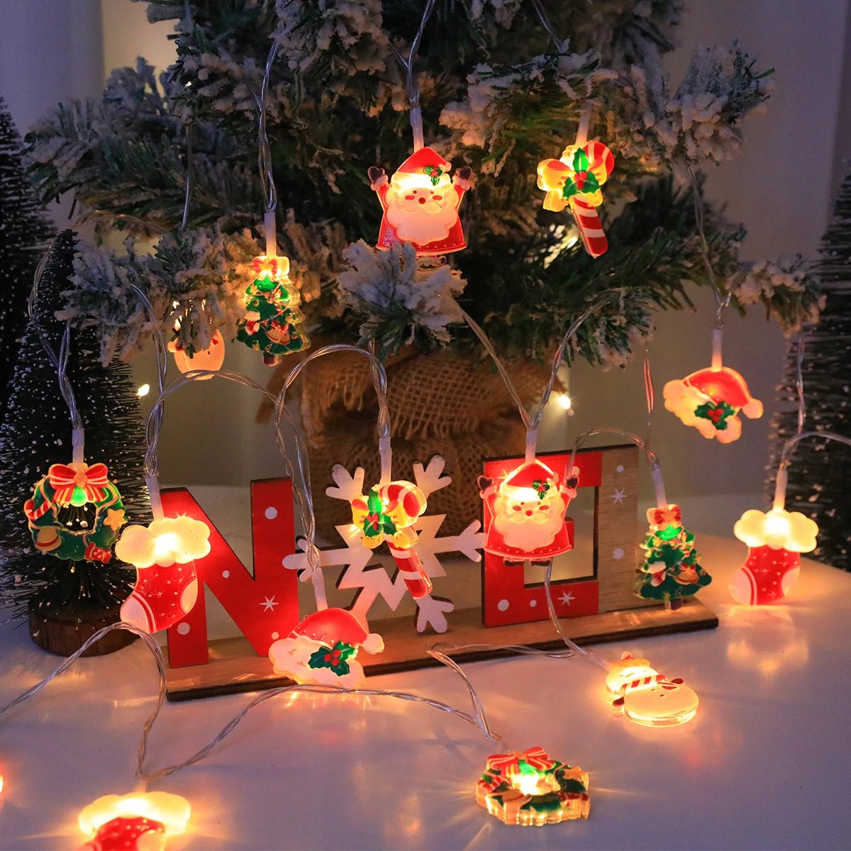 Luzes de corda de Natal LED, com Papai Noel/boneco de neve/cana de doces/meia de Natal/designs de flocos de neve, para festa de Natal/interior/árvore