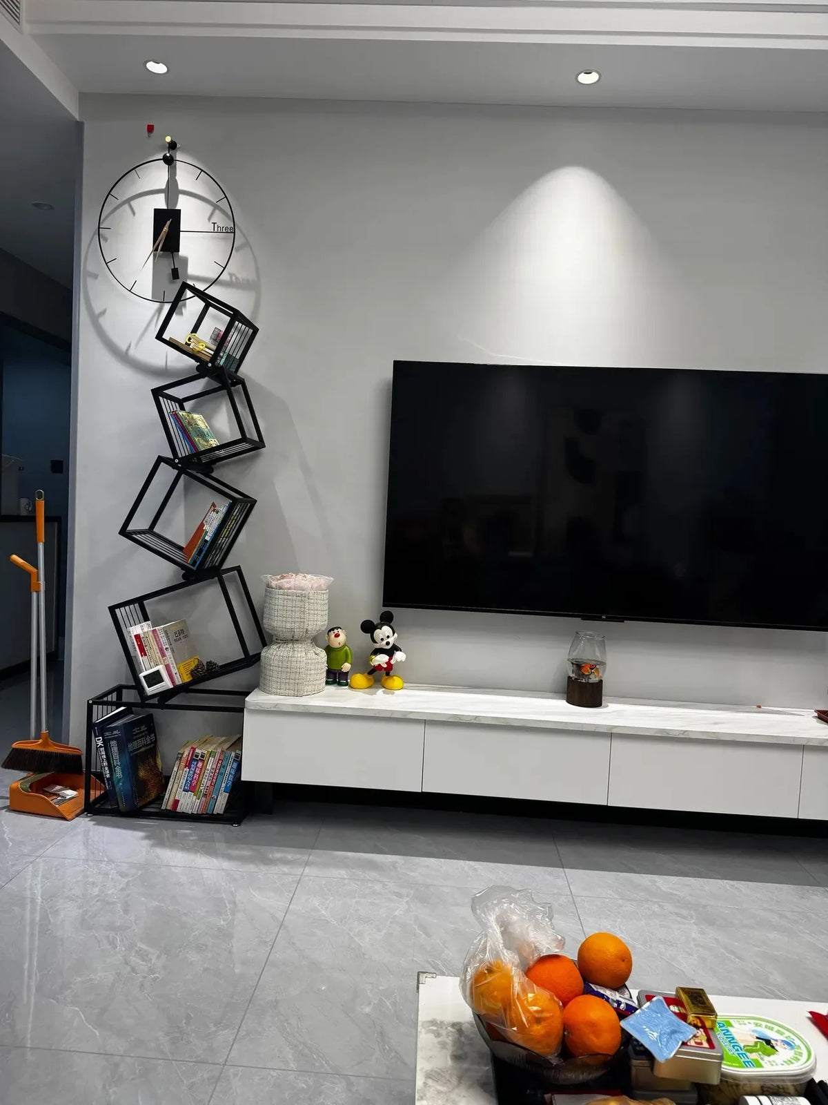 Decoração moderna para sala de estar, prateleira de arte em ferro, escritório, estudo, estante, armazenamento multicamadas para organizar livros e decorações