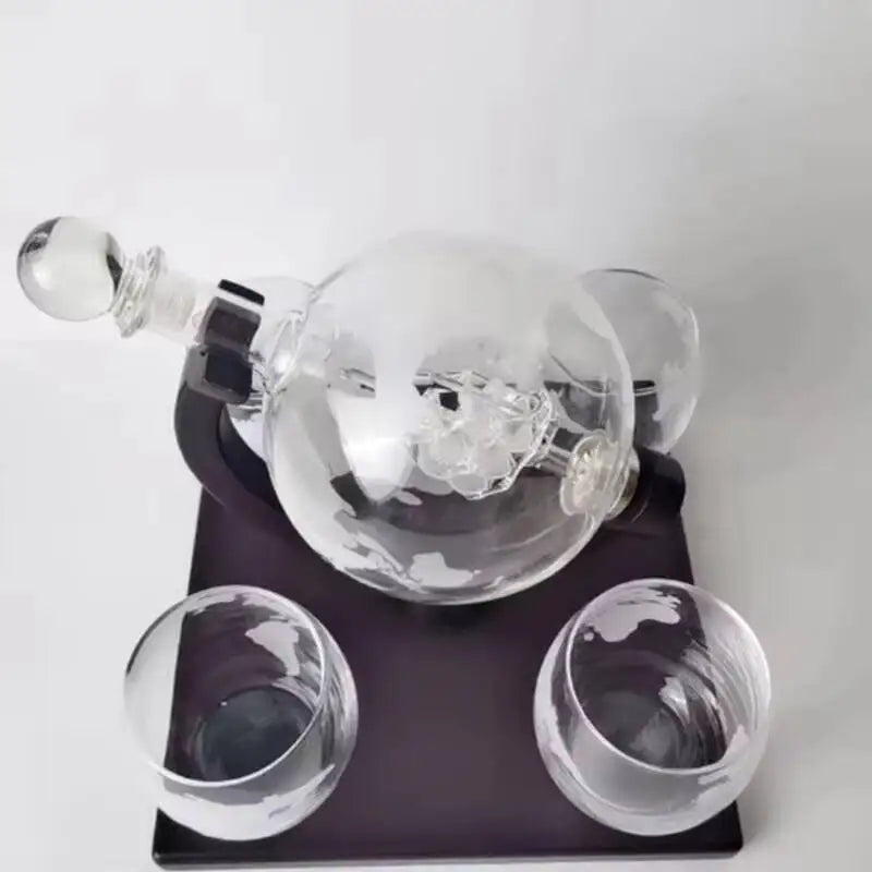 Decantador de uísque antigo, 850ml, navio, dispensador de uísque para licor, bourbon, vodka, vidro de vinho, globo com suporte de madeira, imperdível