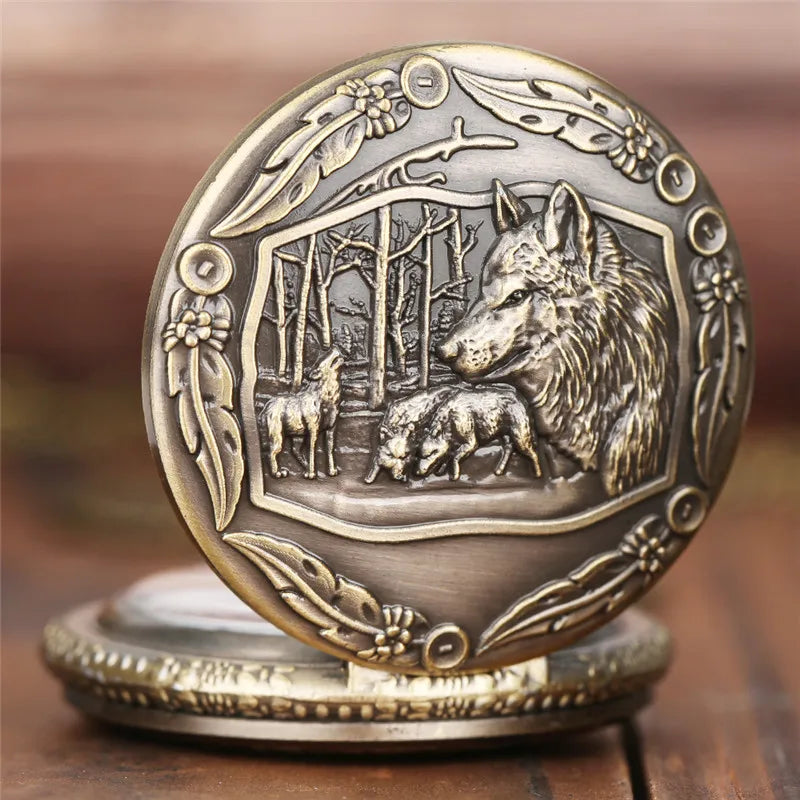 Vintage Bronze Wolf Animal Head Relief Quartz Pocket Watch with Necklace Chain Pendant Great Gift for Men's Kids Clock Watch