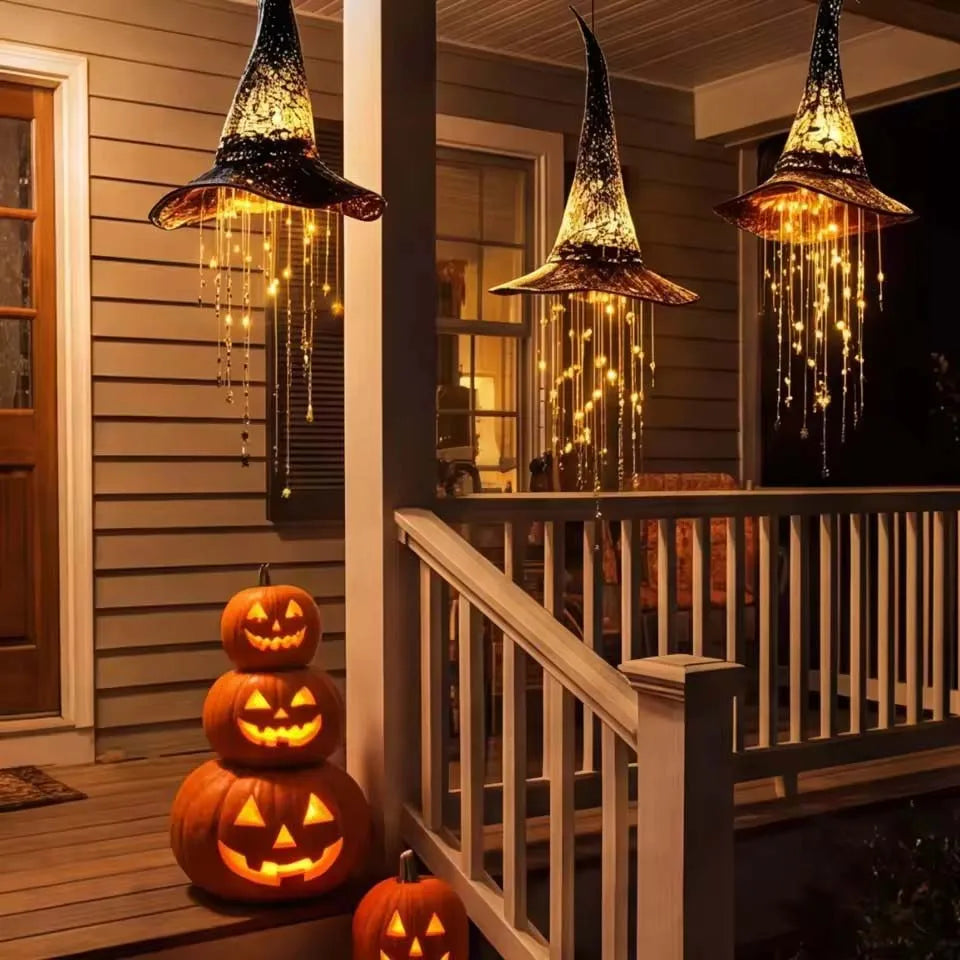 Chapéu de Bruxa Iluminado com Sino Pendurado, Ornamento de Halloween para Exterior, Estrelas em Cascata de Malha Brilhante, Decoração com Moldura Preta, Decoração de Festa