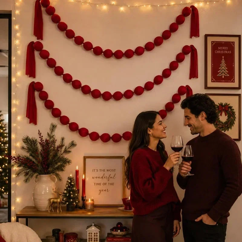 Guirlanda de bolas de Natal para pendurar, bolas de tecido vermelho, cordão para decoração de árvore de Natal, decoração para pendurar na janela, bolas de tecido macio e suave, artigos para festas.