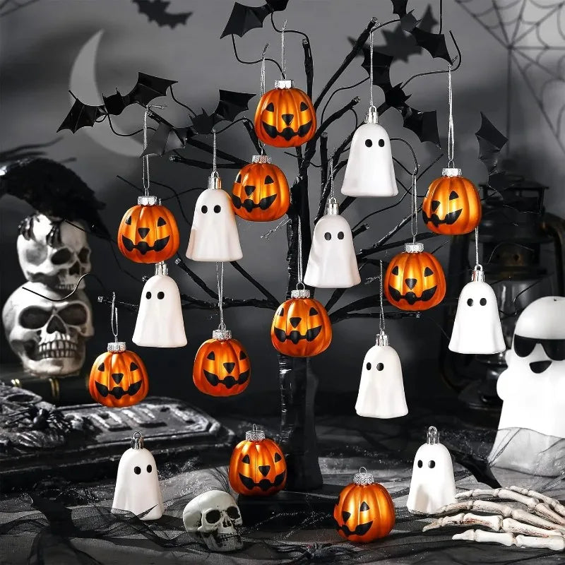 Enfeites Suspensos de Halloween: Fantasminha Branco Fofo e Abóbora Laranja, Decorações Mini de Plástico para Árvore de Halloween, Decoração de Festa