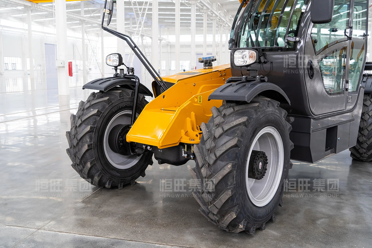 Empilhadeira Hidráulica Telescópica 7m de Elevação a Diesel 4x4 para Terrenos Acidentados - Máquina de Construção