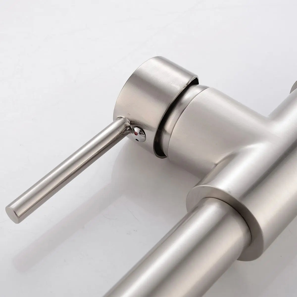 Modern Single Handle Kitchen Faucet Pull Down Sprayer Stainless Steel Brushed Nickel Deck Mounted 1 Hole