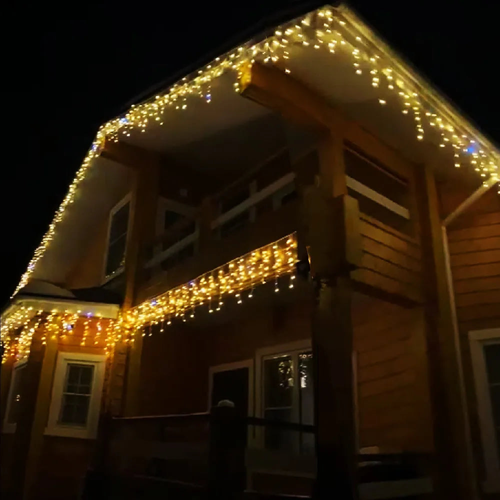 Decorações de Natal 2026: Guirlanda de Estrelas 4M (L) x 0.4/0.5/0.6M (A) com Luzes Piscantes (Branco Quente + Branco Frio) 8 Modos LED Festoon