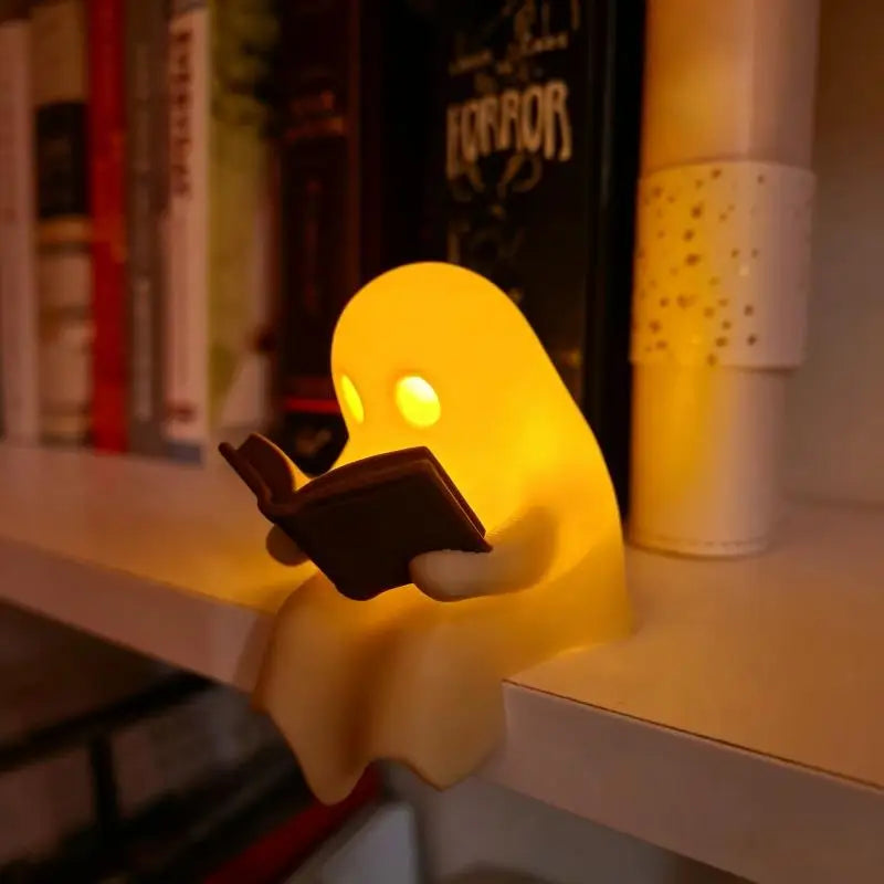 Luminária de Mesa em Formato de Fantasma Fofo Leitor de Livro, Decoração para Festa de Halloween, Enfeite para Quarto, Presente Infantil