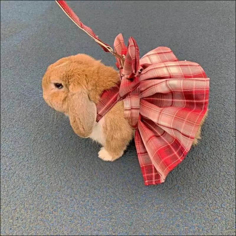Coelho jk vestidos e trela conjuntos de malha xadrez pet colete arnês para gatos coelho verão pequenos animais roupas coelhos acessórios
