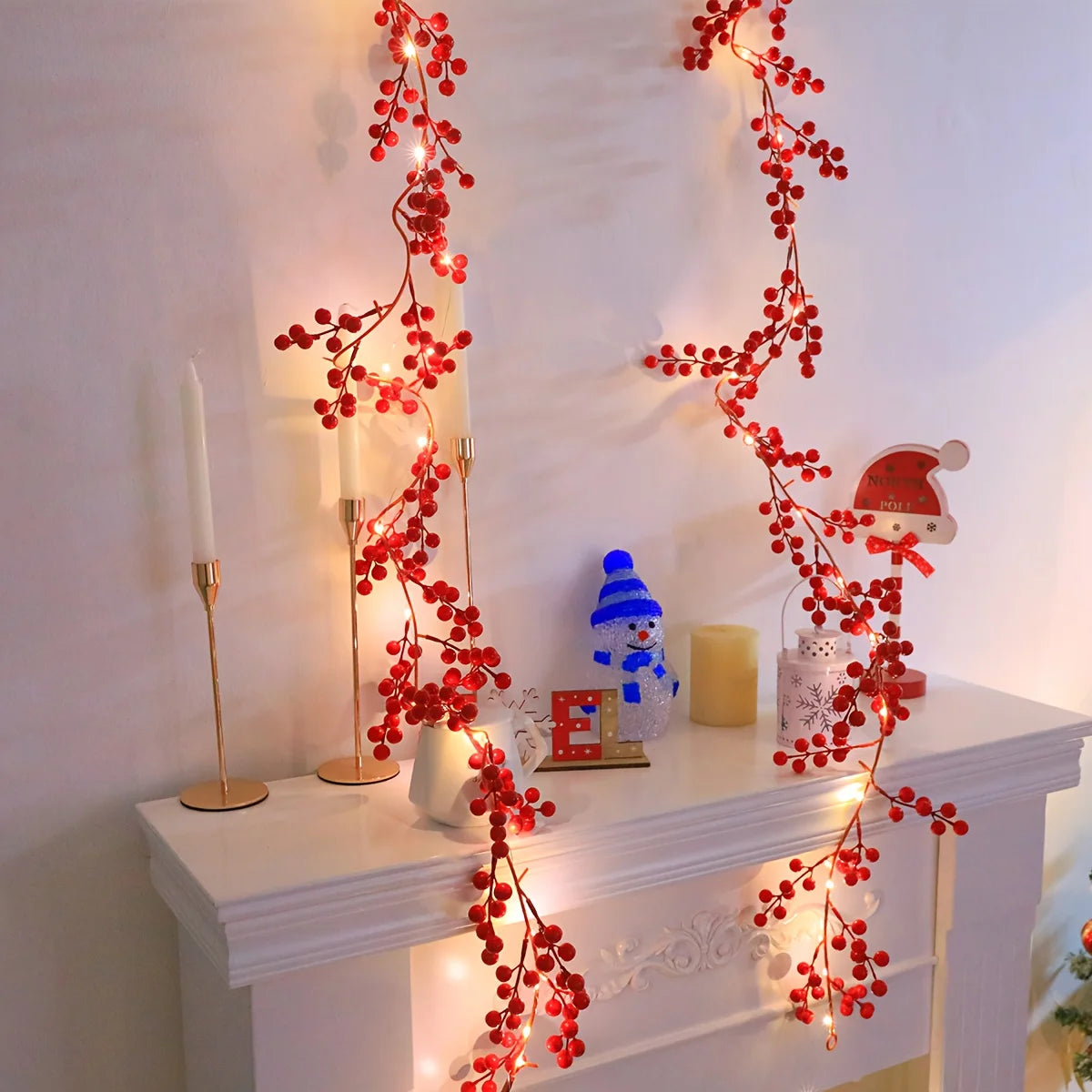 Guirlanda de luzes LED com frutos vermelhos artificiais para o Natal, luzes em forma de videira para decorar árvores de Natal, casas, casamentos, festas e para a decoração de inverno.