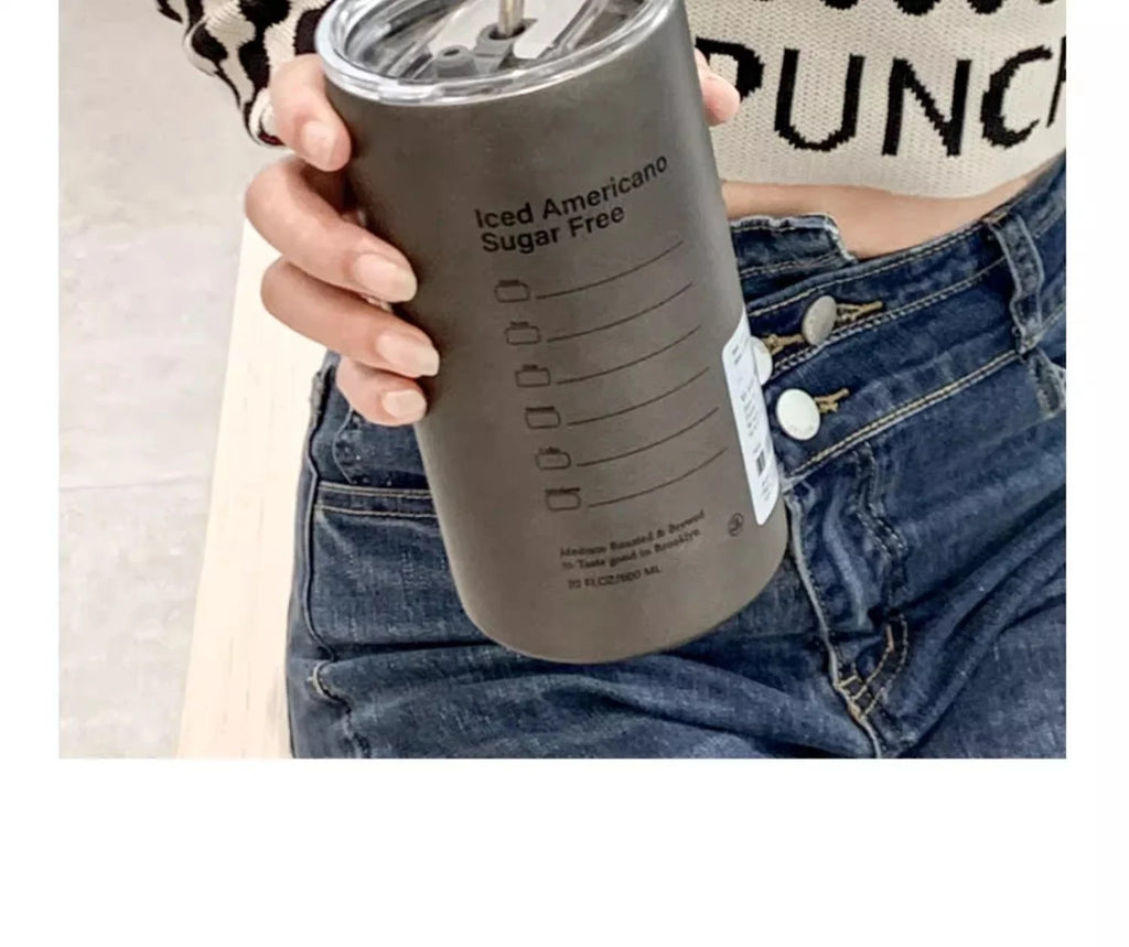 Copo Térmico de Aço Inoxidável 304 de 600ML com Canudo, Copo Reutilizável de Dupla Camada para Café Americano Gelado e Água Fria, Portátil