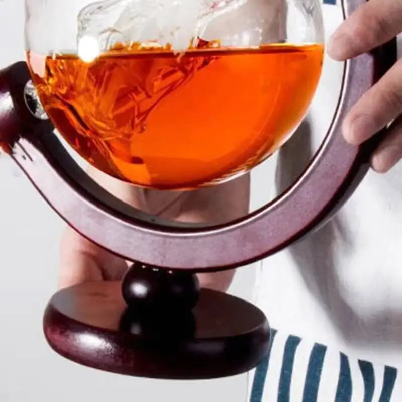 Decantador de uísque antigo, 850ml, navio, dispensador de uísque para licor, bourbon, vodka, vidro de vinho, globo com suporte de madeira, imperdível