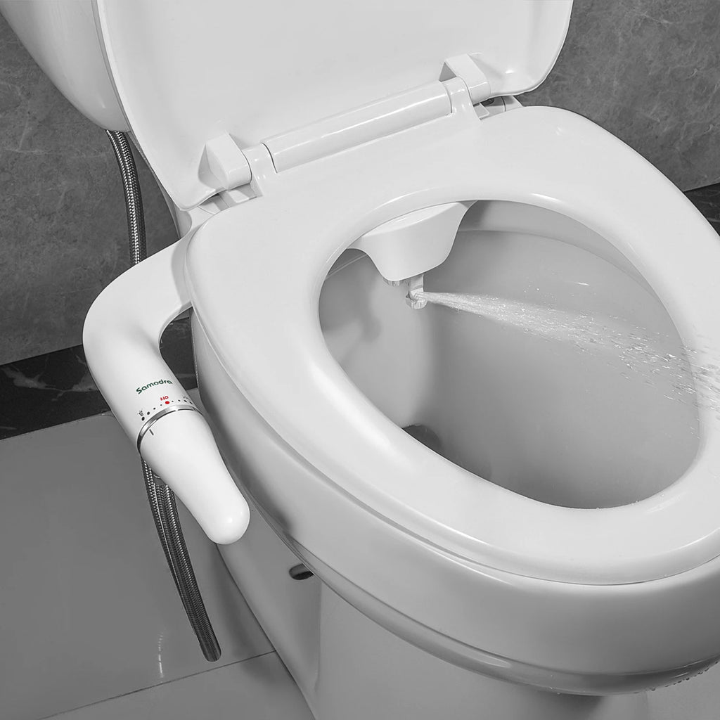 SAMODRA Bidé de vaso sanitário ultrafino, acessório de assento de vaso sanitário com entrada de latão, pressão de água ajustável, chuveiro higiênico de banheiro
